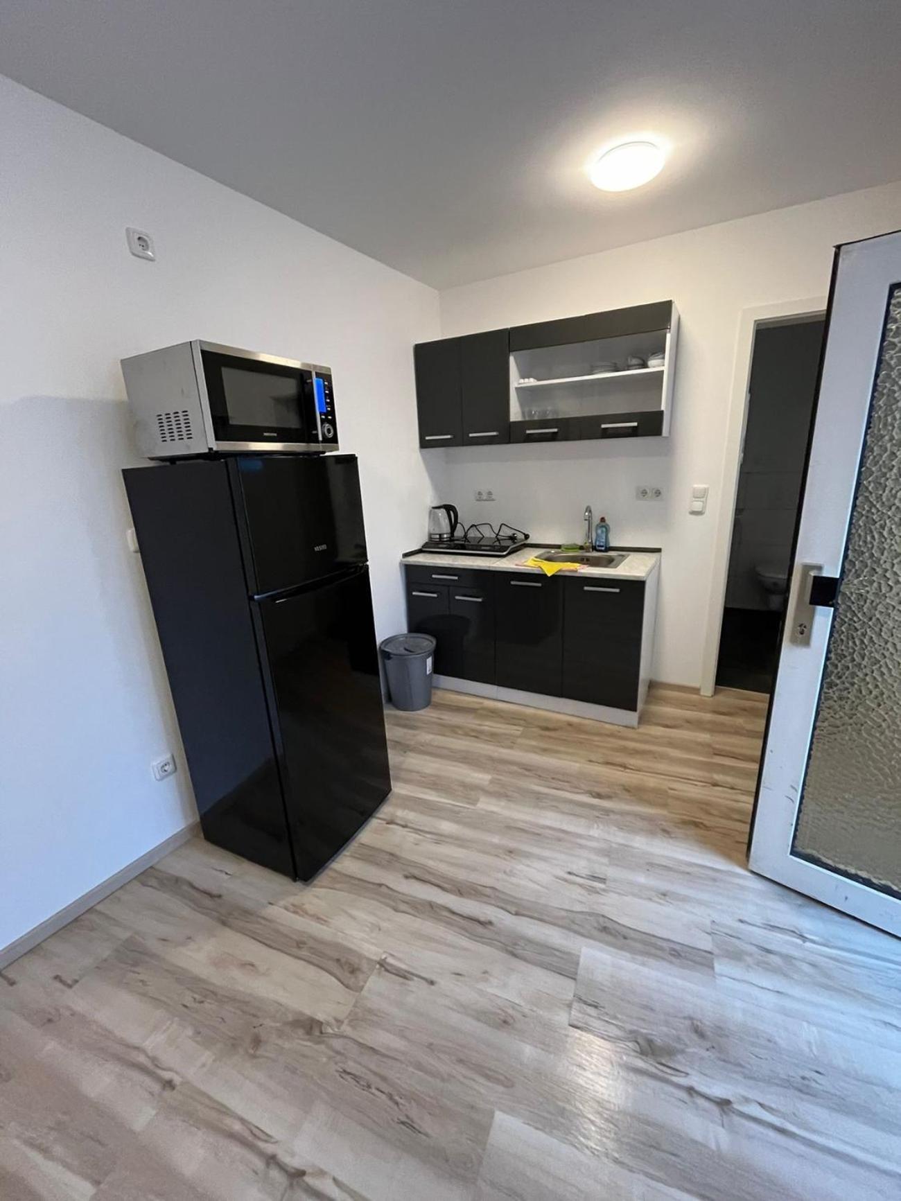 Rona 2Xzimmerwohnung Дармштадт Екстер'єр фото
